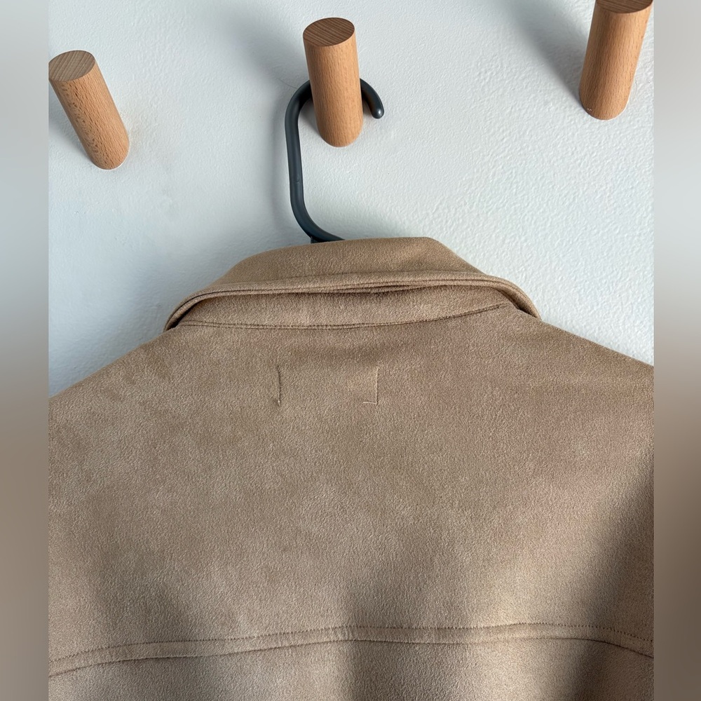 NWOT Tan Button-Up Shirt with Tie Waist - Picture 4 of 6